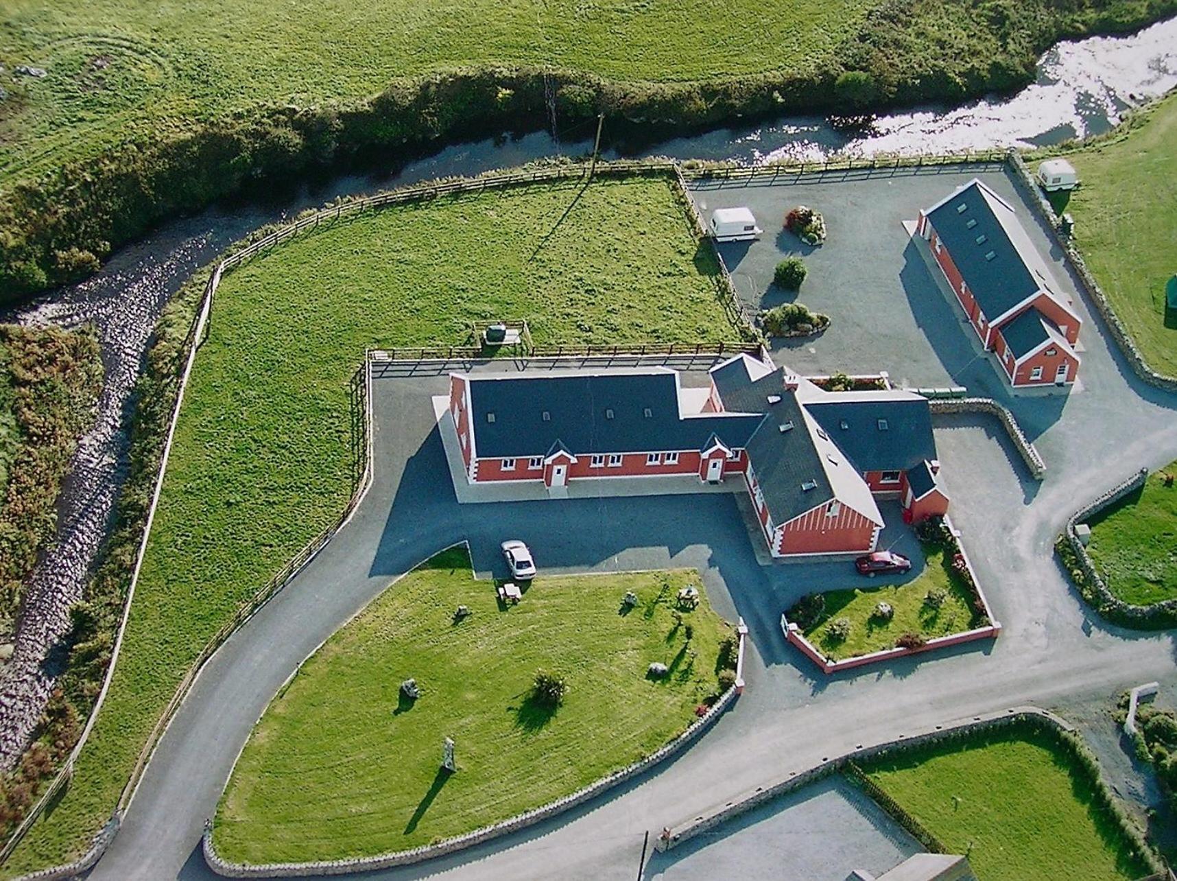 O'Connor'S Accommodation Doolin Bagian luar foto