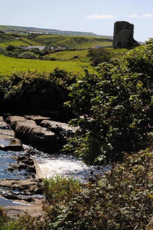 O'Connor'S Accommodation Doolin Bagian luar foto